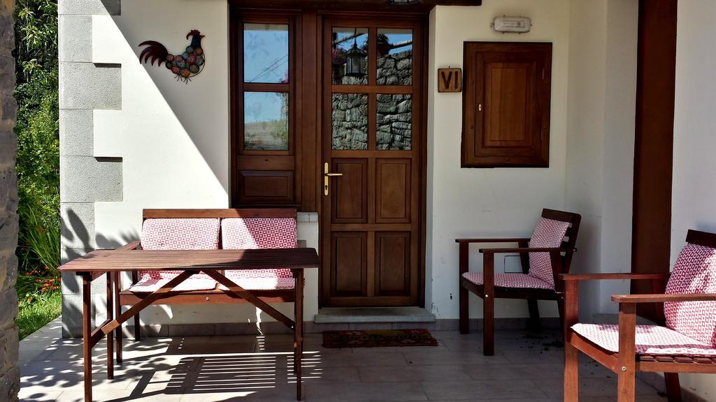 Apartamentos Rurales La Gueertona Ardines Exteriör bild